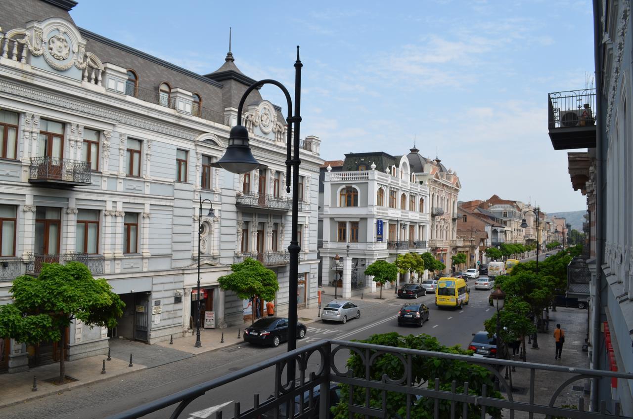 Sweet Home Agmashenebeli Tbilisi Exterior photo